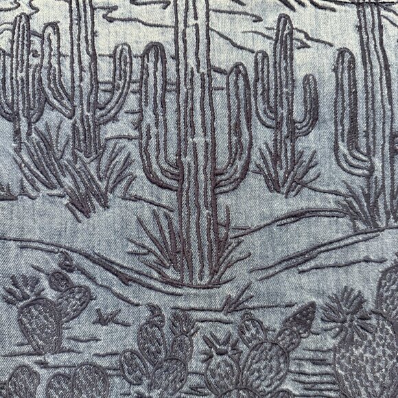 Stetson Women's Embroidered Desert Denim Shirt Size Medium - Picture 5 of 5